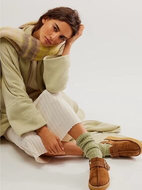 Free People x Clark’s Suede Trek Mule - Size 38